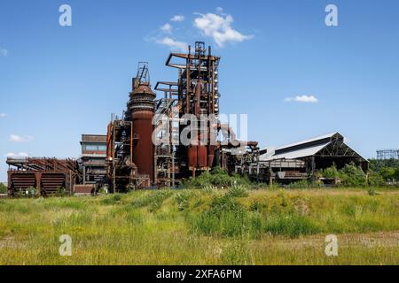 Hochofen der ehemaligen Hoesch-Hütte Phoenix West, Dortmund, Nordrhein-Westfalen. Hochofen des ehemaligen Hoesch-Huettenwerk Phoeni Stockfoto