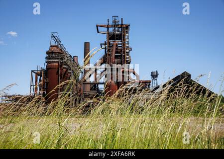 Hochofen der ehemaligen Hoesch-Hütte Phoenix West, Dortmund, Nordrhein-Westfalen. Hochofen des ehemaligen Hoesch-Huettenwerk Phoeni Stockfoto