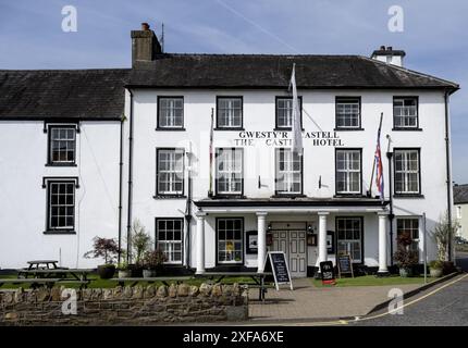 The Castle Hotel - Public House - Kings Road, Llandovery, Carmarthenshire, Wales, Großbritannien Stockfoto