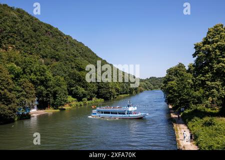 Ausflugsschiff Freiherr vom Stein auf der Ruhr am Hengstey-See, Stausee zwischen den Städten Dortmund, Hagen und Herdecke, Nordrhein-West Stockfoto