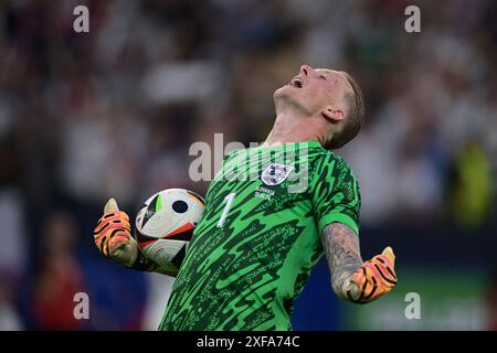 GELSENKIRCHEN, DEUTSCHLAND - JUNI 30: Jordan Pickford aus England beim Achtelfinale der UEFA EURO 2024 zwischen England und der Slowakei in der Arena AufScha Stockfoto