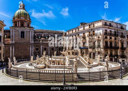 Geographie / Reisen, Italien, Sizilien, Palermo, Fontana Pretoria, ADDITIONAL-RIGHTS-CLEARANCE-INFO-NOT-AVAILABLE Stockfoto