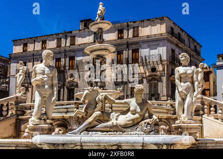 Geographie / Reisen, Italien, Sizilien, Palermo, Fontana Pretoria, ADDITIONAL-RIGHTS-CLEARANCE-INFO-NOT-AVAILABLE Stockfoto