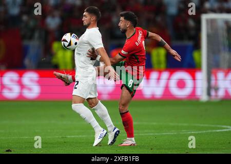 Bruno Fernandes (Portugal) spielte am 1. Juli 2024 in der Frankfurter Arena während des Spiels zur UEFA Euro 2024 zwischen Portugal und Slowenien im Achtelfinale. (Foto: Bagu Blanco/PRESSINPHOTO) Credit: PRESSINPHOTO SPORTS AGENCY/Alamy Live News Stockfoto