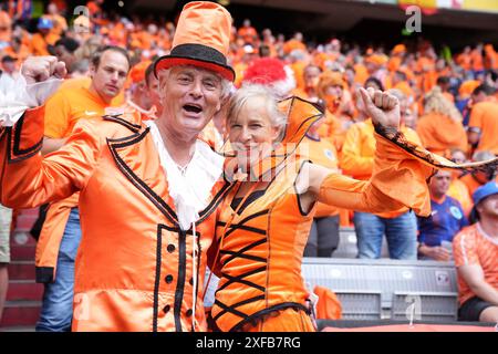 Die Fans der Niederlande in der Tribüne vor der UEFA Euro 2024, dem Achtelfinale in der Münchener Fußball-Arena in München, Deutschland. Bilddatum: Dienstag, 2. Juli 2024. Stockfoto