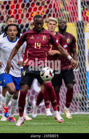 Düsseldorf, Deutschland. Am 1. Juli 2024 spielte Dodi Lukebakio (Belgien) beim Spiel der UEFA Euro Deutschland 2024 zwischen Frankreich 1-0 Belgien in der Düsseldorf Arena am 1. Juli 2024 in Düsseldorf. Quelle: Maurizio Borsari/AFLO/Alamy Live News Stockfoto