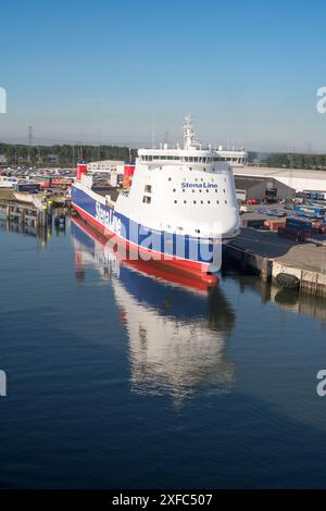 Ro-Ro-Frachtschiff Stena Foreteller liegt in Rotterdam, Holland, Europa Stockfoto