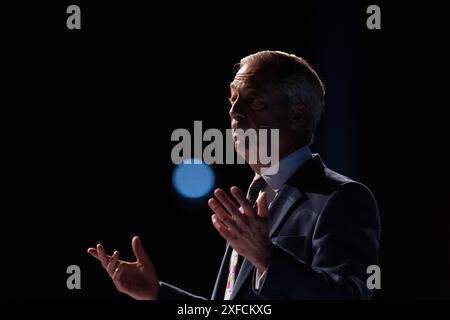Nigel Farage Parteivorsitzender bei der „Rally for Reform“ in Birmingham NEC, dem größten Massentreffen des britischen Führers der Reform am Sonntag, den 30. Juni 2024 Stockfoto