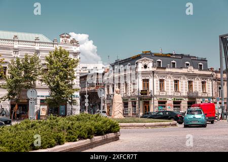 Tiflis, Georgien - 17. JUNI 2024: Saarbrücken-Platz, auch bekannt als Woronsow-Platz in Tiflis, Georgien. Stockfoto
