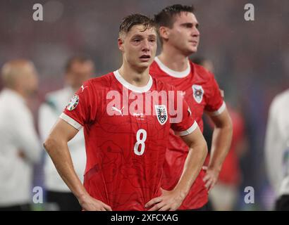 Leipzig, Deutschland. Juli 2024. Alexander Prass aus Österreich reagiert beim letzten Pfiff im Achtelfinale der UEFA-Europameisterschaft im Leipziger Stadion. Der Bildnachweis sollte lauten: Paul Terry/Sportimage Credit: Sportimage Ltd/Alamy Live News Stockfoto