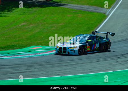 BMW M4 - GT3 - WRT TEAM - AUTODROMO DI IMOLA - 6H DI IMOLA - LANGSTRECKEN-WELTMEISTERSCHAFT - ACQUE MINERALI - VALENTINO ROSSI Stockfoto