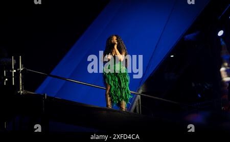 Glastonbury Festival 2024 SZA live Headliner auf der Pyramid-Bühne am 30. Juni 2024 Stockfoto