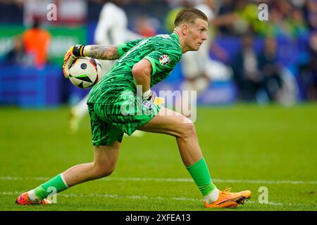 Gelsenkirchen, Deutschland. 30. Juni 2024. Jordan Pickford aus England spielte während des Achtelfinale der UEFA Euro 2024 in Gelsenkirchen am 30. Juni 2024 im Stadion Veltins-Arena. (Foto: Sergio Ruiz/PRESSINPHOTO) Credit: PRESSINPHOTO SPORTS AGENCY/Alamy Live News Stockfoto