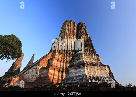 Wat Chaiwatthanaram ist ein buddhistischer Tempel in der Stadt von Ayutthaya Historical Park, Thailand, Stockfoto