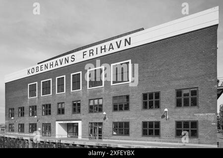 Pakhus 54, gebaut für Det Østasiatiske Kompagni (Ostasiatische Gesellschaft) im Jahr 1953; Sundmolen, Kopenhagen, Dänemark Stockfoto