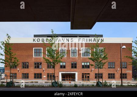 Pakhus 54, gebaut für Det Østasiatiske Kompagni (Ostasiatische Gesellschaft) im Jahr 1953; Sundmolen, Kopenhagen, Dänemark Stockfoto