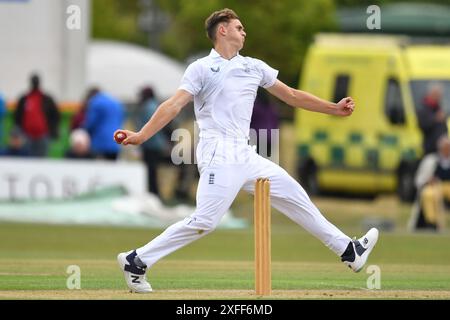 Beckenham, England. Juli 2024. Eddie Jack Bowls am ersten Tag des Tourspiels zwischen dem First-Class County Select XI und West Indies. Kyle Andrews/Alamy Live News Stockfoto