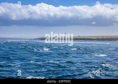 Überquerung der „Eber von Duncansby“ im Pentland Firth auf der Pentland Orkney Fähre, Caithness, Nordschottland Stockfoto