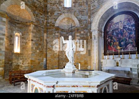 Volterra Toskana Italien. Das Baptisterium von San Giovanni Stockfoto
