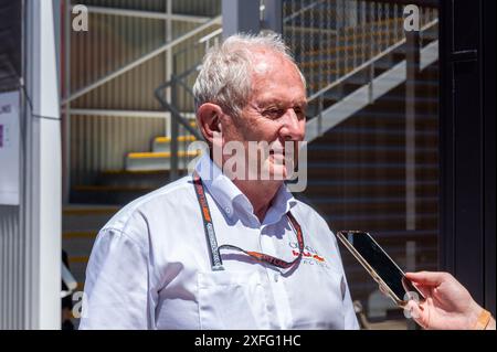 Montmelò, Barcelona Spanien - 06 23 2024: F1-Fahrer und Formel-1-Autos beim spanischen GP Spanien 2024 Stockfoto