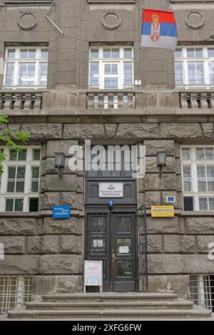 Belgrad, Serbien - 6. Mai 2022: Eintritt zur Musikschule Mokranjac und zum Stankovic Education Building in der Decanska Street im Stadtzentrum der Hauptstadt. Stockfoto