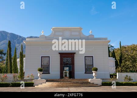 Das Saasveld Building und das Hugenot Memorial Museum, Franschhoek, Westkap, Südafrika, Afrika Stockfoto