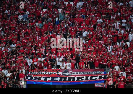 Leipzig, Deutschland. Juli 2024. Während des Spiels der UEFA Euro 2024 zwischen Österreich und Turkiye, Achtelfinale, wurde am 2. Juli 2024 in Leipzig im Red Bull Arena Stadion ausgetragen. (Foto: Bagu Blanco/PRESSINPHOTO) Credit: PRESSINPHOTO SPORTS AGENCY/Alamy Live News Stockfoto