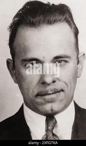 Ein Fahndungsfoto von John Dillinger, dem amerikanischen Bankräuber - Foto vom FBI, 1934 oder früher Stockfoto