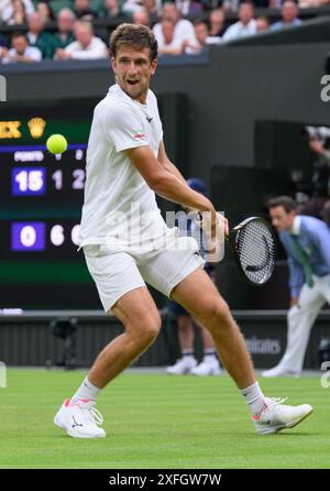 Londres, Inglaterra. Juli 2024. VIT Kopriva (CZE) im Spiel gegen Novak Djokovic (SRB) während des Wimbledon Turniers 2023 in London, England. Quelle: David Horton/FotoArena/Alamy Live News Stockfoto