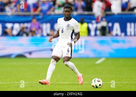 Gelsenkirchen, Deutschland. 30. Juni 2024. Marc Guaehi aus England spielte im Achtelfinale der UEFA Euro 2024 im Stadion Veltins-Arena am 30. Juni 2024 in Gelsenkirchen. (Foto: Sergio Ruiz/SIPA USA) Credit: SIPA USA/Alamy Live News Stockfoto