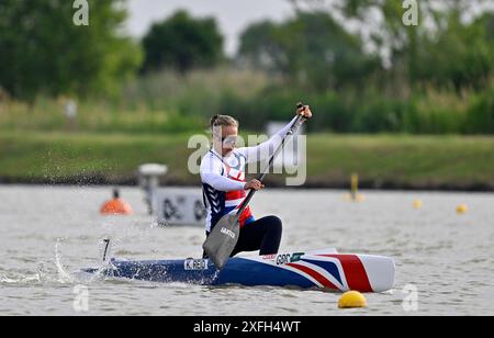 Szeged. Ungarn. 12. Mai 2024. Die ICF 2024 Canoe Sprint World Cup und Paracanoe World Championships. Szeged Olympic Wasserpark. Katie Reid (GBR) während der Paracanoe-Weltmeisterschaft/Kanu-Sprint-Weltmeisterschaft in Szeged, Ungarn. Stockfoto