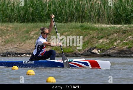 Szeged. Ungarn. 12. Mai 2024. Die ICF 2024 Canoe Sprint World Cup und Paracanoe World Championships. Szeged Olympic Wasserpark. Katie Reid (GBR) im 200 m Finale B der C1 Frauen während der Paracanoe Weltmeisterschaft/Kanu-Sprint-Weltmeisterschaft in Szeged, Ungarn. Stockfoto