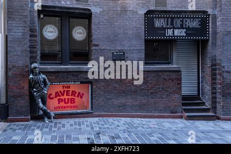 Liverpool, vereinigtes Königreich, 16. Januar 2024, mathew Street und der berühmte Höhlenclub, Musik-Ikone-Konzept Stockfoto