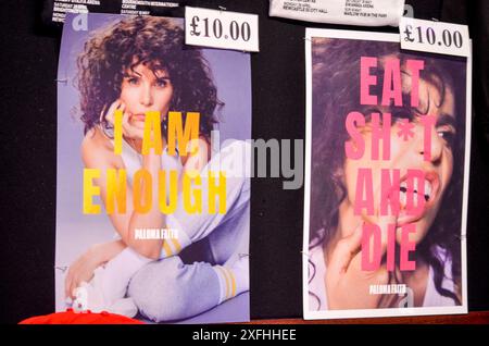 London, UK, 03.07.2024, Paloma Faith debütierte 2009 mit ihren Hits Stone Cold Sober und New York. 2014 veröffentlichte Faith ihren Hit Only Love Can Hurt Like This, der seitdem mit mehreren Platin-Auszeichnungen ausgezeichnet wurde. Die in Hackney geborene Sängerin greift auf verschiedene Einflüsse aus ihrer Vergangenheit zurück. Paloma ist derzeit auf der „The Glorification of Sadness Tour“. "Credit: Kingsley Davis/Alamy Live News Stockfoto