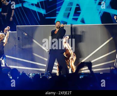 Musikkonzert - Concierto de Ricky Martin en Sevilla Singer Ricky Martin tritt während des Musikfestivals Iconica in Sevilla am Mittwoch, 03. Juli 2024 auf Cordon Press Copyright: X/CordonxPressx/xLiveMediax LPM 1430561 Stockfoto