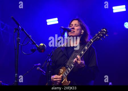 Alternative Rockband The Breeders at Bristol Sounds, Bristol, UK. Juni 30 2024. Stockfoto