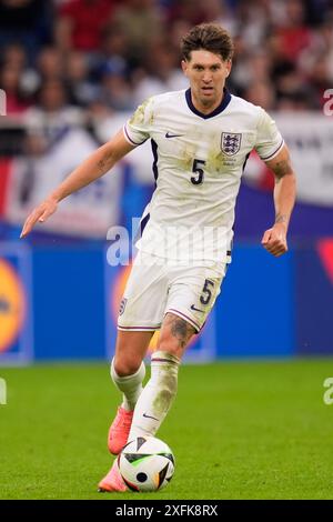 Gelsenkirchen, Deutschland. Juli 2024. England John Stones während des Fußball-Europameisterspiels 2024 zwischen England und der Slowakei für das Achtelfinale in der Veltins-Arena in Gelsenkirchen am Sonntag, den 30. Juni 2024. Sport - Fußball . (Foto: Fabio Ferrari/LaPresse) Credit: LaPresse/Alamy Live News Stockfoto