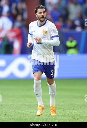 Düsseldorf, Deutschland, 1. Juli 2024. Theo Hernandez aus Frankreich während des Achtelfinale der UEFA-Europameisterschaften in der Düsseldorfer Arena. Der Bildnachweis sollte lauten: Paul Terry / Sportimage Stockfoto