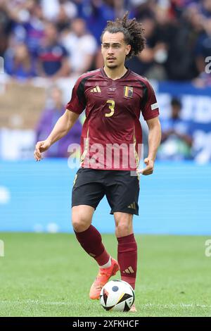 Düsseldorf, Deutschland, 1. Juli 2024. Arthur Theate aus Belgien während des Achtelfinale der UEFA-Europameisterschaften in der Düsseldorfer Arena. Der Bildnachweis sollte lauten: Paul Terry / Sportimage Stockfoto