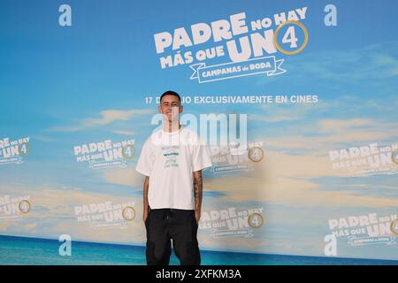 Madrid, Spanien. Juli 2024. Diego Arroba ''El Cejas'' nimmt am 7. April 2024 an der Fotokonferenz ''Padre no Hay MAS que uno 4'' in City, Country Teil. (Foto: Hazhard Espinoza Vallejos/NurPhoto) Credit: NurPhoto SRL/Alamy Live News Stockfoto