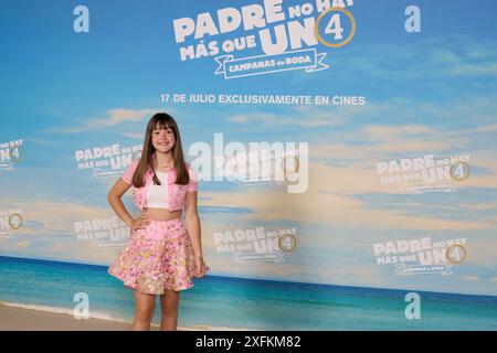 Madrid, Spanien. Juli 2024. Luna Fulgencio nimmt am 7. April 2024 an der Fotokonferenz „Padre no Hay MAS que uno 4“ in City, Country, Teil. (Foto: Hazhard Espinoza Vallejos/NurPhoto) Credit: NurPhoto SRL/Alamy Live News Stockfoto