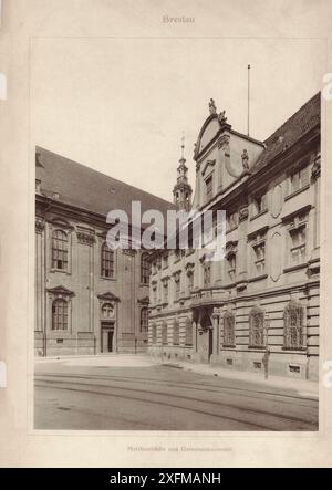 Matthiaskirche und Universitätskonvent in Breslau. 1900er Jahre Vintage-Foto von Wrocław. Breslau ist eine Stadt im Südwesten Polens und die größte Stadt in der historischen Region Schlesien. Zu verschiedenen Zeiten war es Teil des Königreichs Polen, des Königreichs Böhmen, des Königreichs Ungarn, der Habsburgermonarchie Österreich, des Königreichs Preußen und Deutschlands. bis es 1945 infolge der Gebietsänderungen Polens unmittelbar nach dem Zweiten Weltkrieg wieder Teil Polens wurde Stockfoto