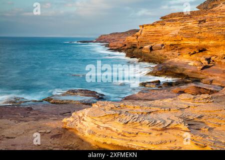 Steilküste bei Pot Alley, der Kalbarri Nationalpark, Western Australia, Dezember 2015. Stockfoto