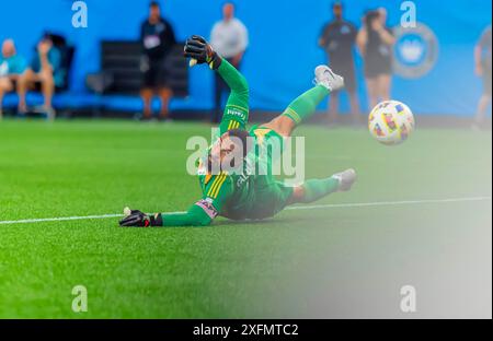 Charlotte, NC, USA. Juli 2024. Inter Miami Torhüter DRAKE CALLENDER (USA) spielt während des Spiels Charlotte FC gegen Inter Miami im Bank of America Stadium in Charlotte, NC. Inter Miami gewinnt das Spiel mit 2:1. (Kreditbild: © Walter G. Arce Sr./ASP via ZUMA Press Wire) NUR REDAKTIONELLE VERWENDUNG! Nicht für kommerzielle ZWECKE! Stockfoto