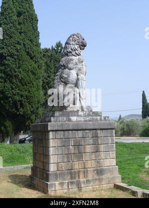 Löwendenkmal für den Sieg von Philippe von Makedonien (Vater Alexanders) über die Vereinigten Streitkräfte von Athen und Theben in Chaironia Stockfoto