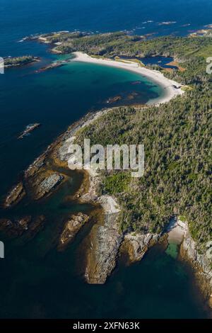 Luftaufnahme der Ostküste von Nova Scotia, Kanada, September. Stockfoto