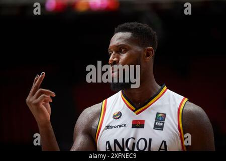 Joao Fernandes aus Angola wurde während des Spiels zwischen den Bahamas und Polen im Pabellon Fuente de San Luis gesehen. Endpunktzahl; Angola 70 : 74 Stockfoto