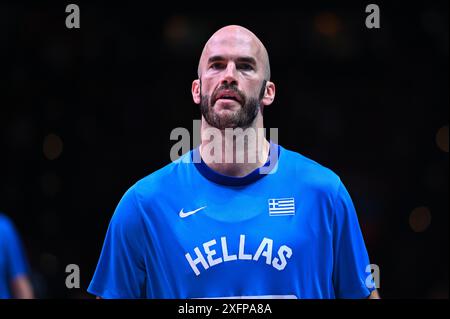 Piräus, Piräus, Griechenland. Juli 2024. 8 NICK CALATHES of Greece spielt während des Olympischen Qualifikationsturniers 2024 der FIBA im Peace & Friendship Stadium am 4. Juli 2024 in Piräus, Griechenland. (Kreditbild: © Stefanos Kyriazis/ZUMA Press Wire) NUR REDAKTIONELLE VERWENDUNG! Nicht für kommerzielle ZWECKE! Stockfoto