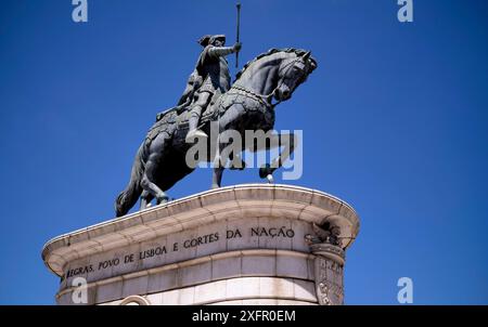 Reiterstatue von König Joao I. in der Praca da Figueira, Lissabon, Portugal Stockfoto