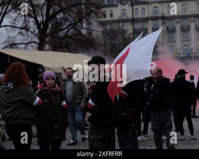 Menschen feiern den Tag der Unabhängigkeit Polens in Warschau, Polen. Stockfoto